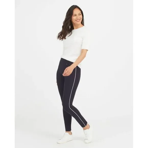 Spanx Size Medium Navy Blue The Perfect Ankle‎ Piped Skinny Pants